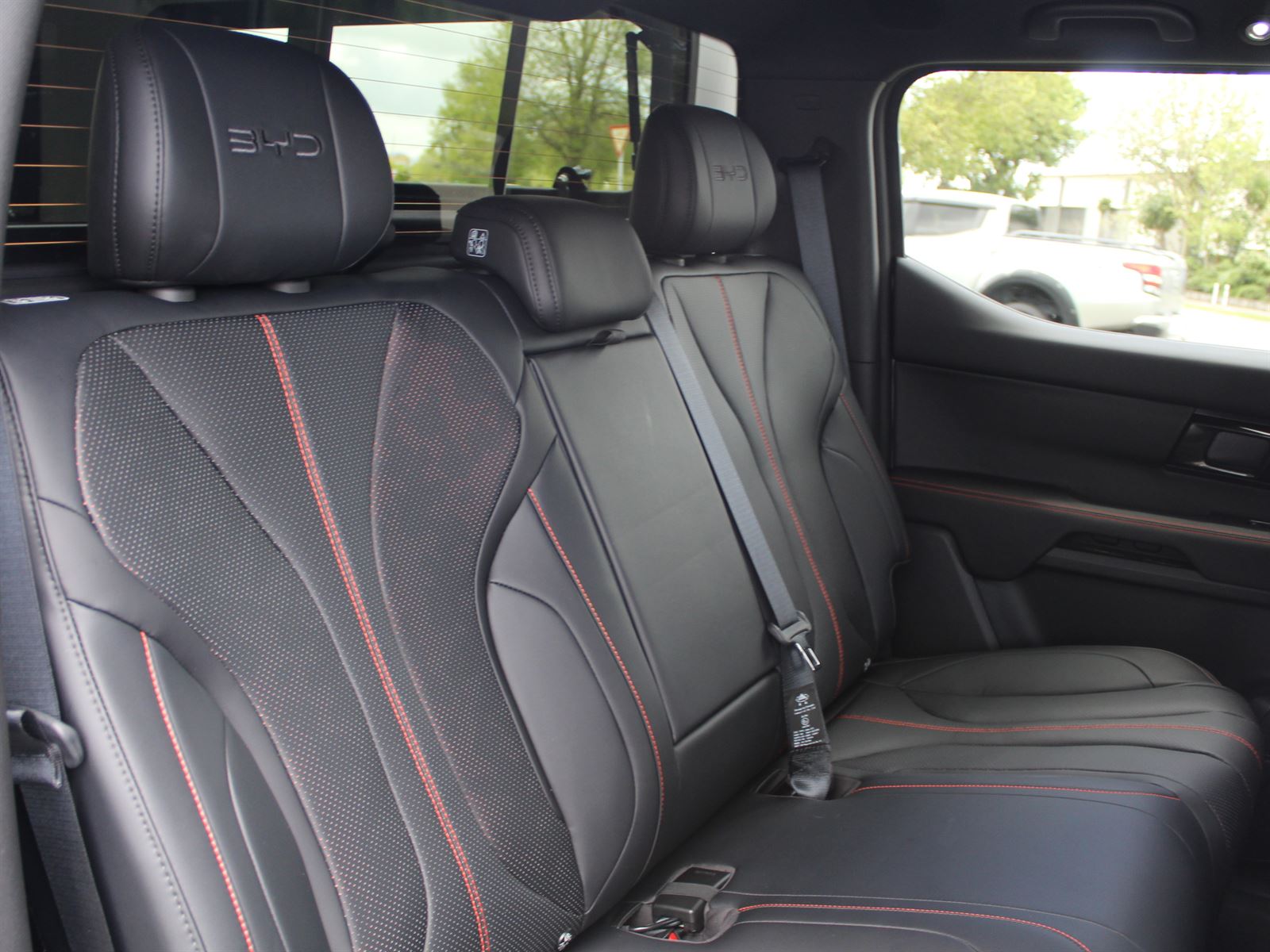 BYD Shark 6 Performance Pickup For Sale - Image 4