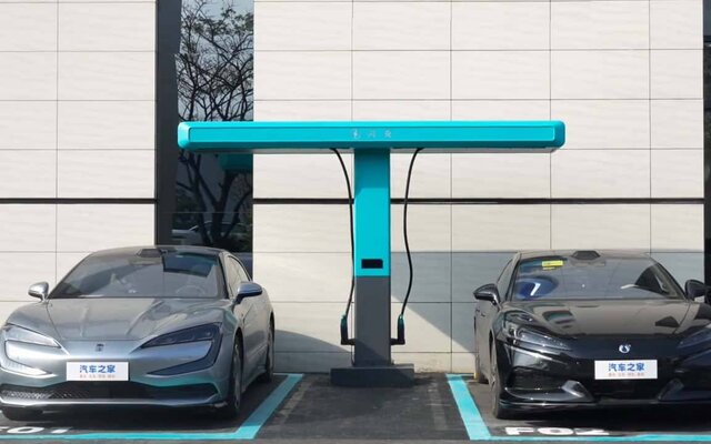 BYD Flash Charging Station For Sale - Image 2